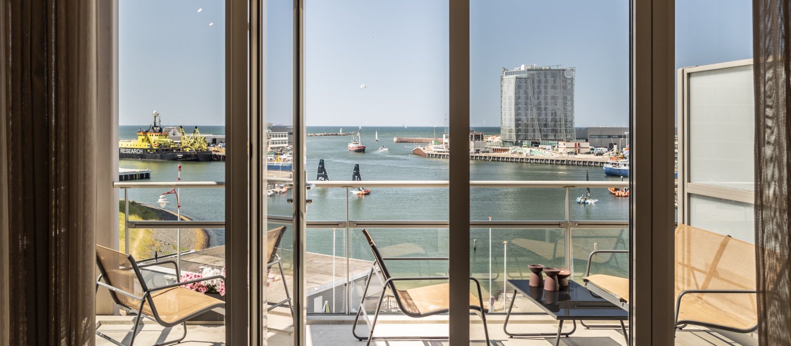 City by the sea: living the coastal vibe in Scheveningen at BizStay Harbour