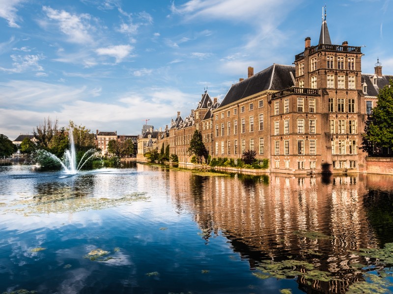 Binnenhof Government Building