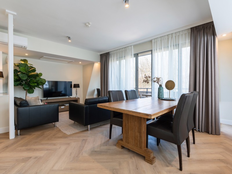 Park Central Executive 2